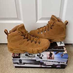 Brand New Mens Jordan 9 NRG Boots Wheat size 9